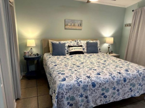 Castaways King Villa on Beach